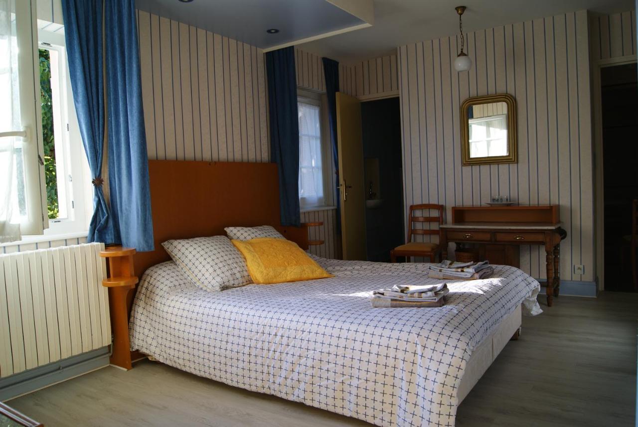 La Valiniere Bed & Breakfast Seur Exterior photo